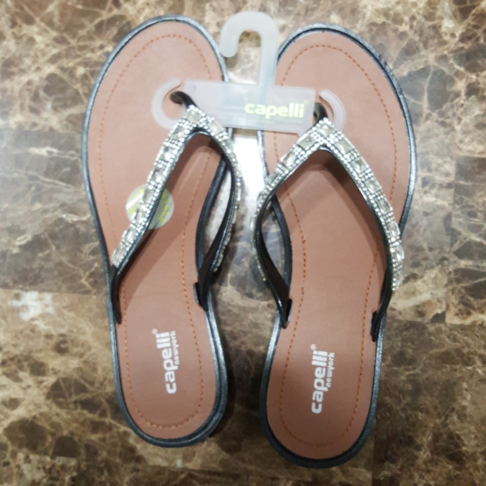 Ladies sandals